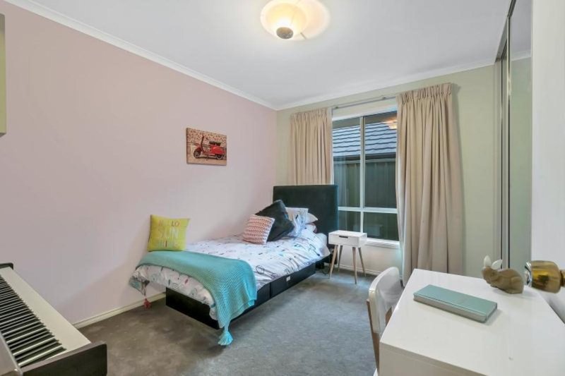 Photo - 10 Railway Court, Walkley Heights SA 5098 - Image 14