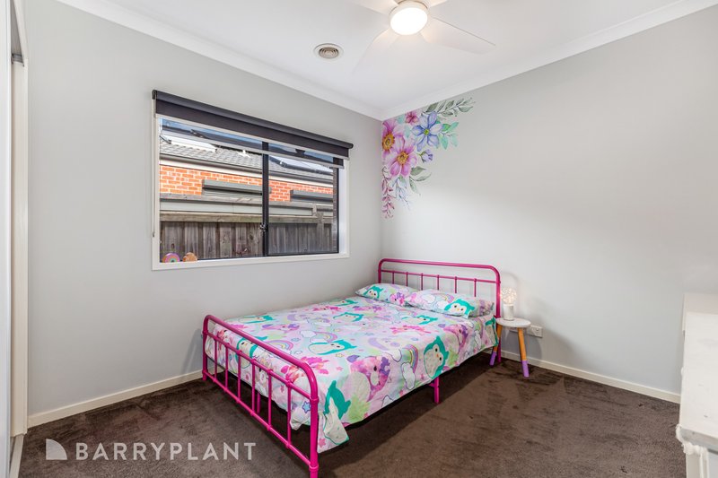 Photo - 10 Raimeno Road, Wallan VIC 3756 - Image 11