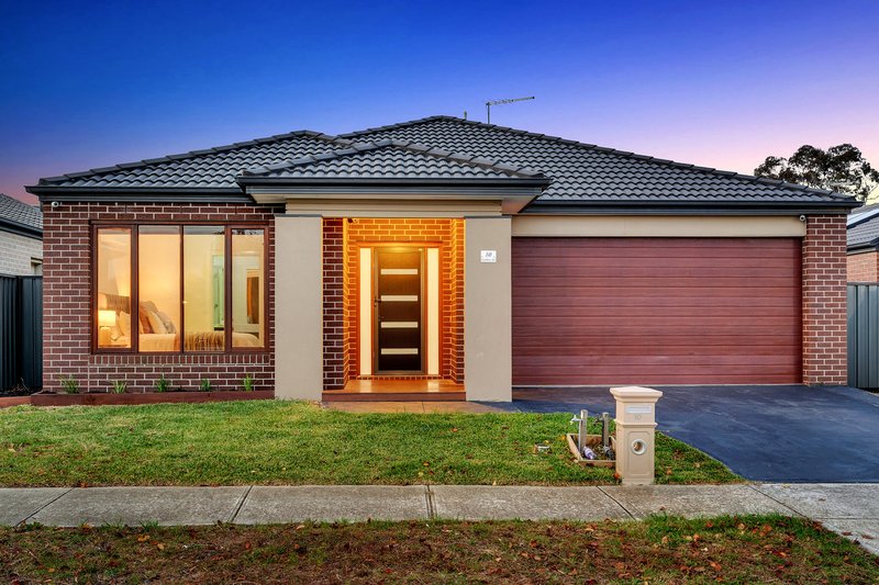 10 Rainham Avenue, Craigieburn VIC 3064