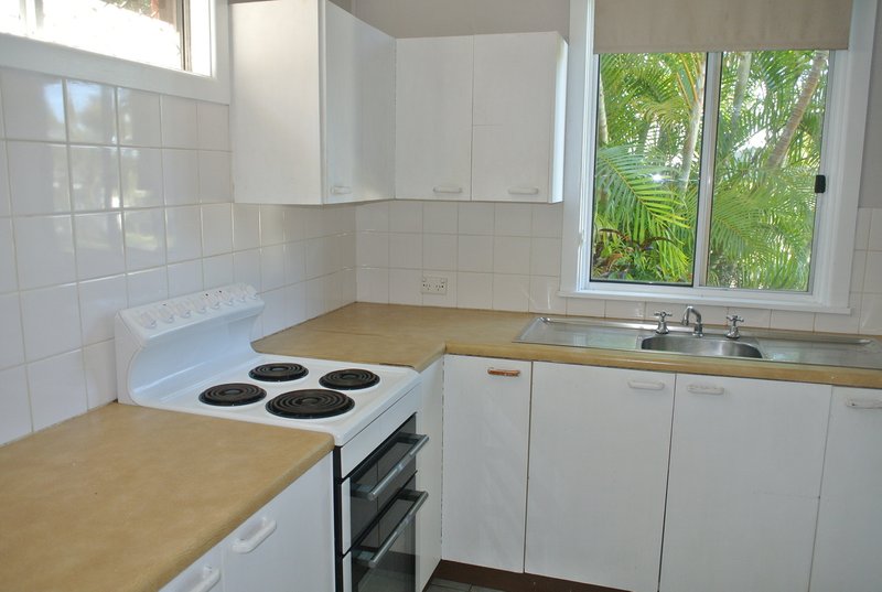 Photo - 10 Ralph St , Clontarf QLD 4019 - Image 5