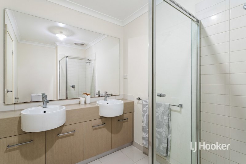 Photo - 10 Rathgar Mews, Wyndham Vale VIC 3024 - Image 8