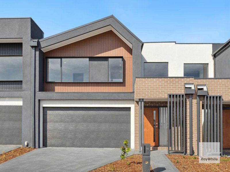 10 Ravenscraig Drive, Strathtulloh VIC 3338