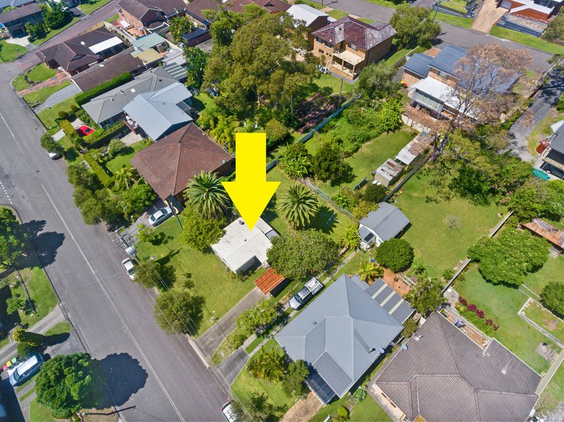 Photo - 10 Rays Road, Bateau Bay NSW 2261 - Image 5