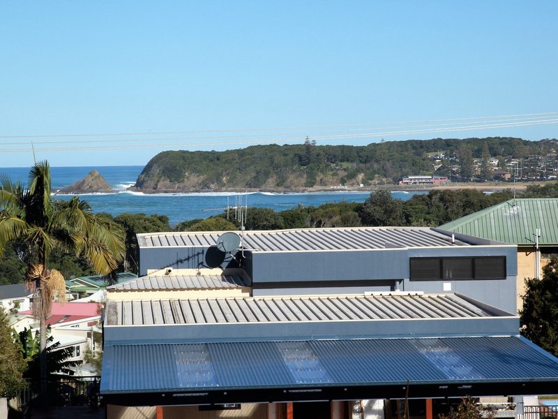 Photo - 10. Redhead Road, Hallidays Point NSW 2430 - Image