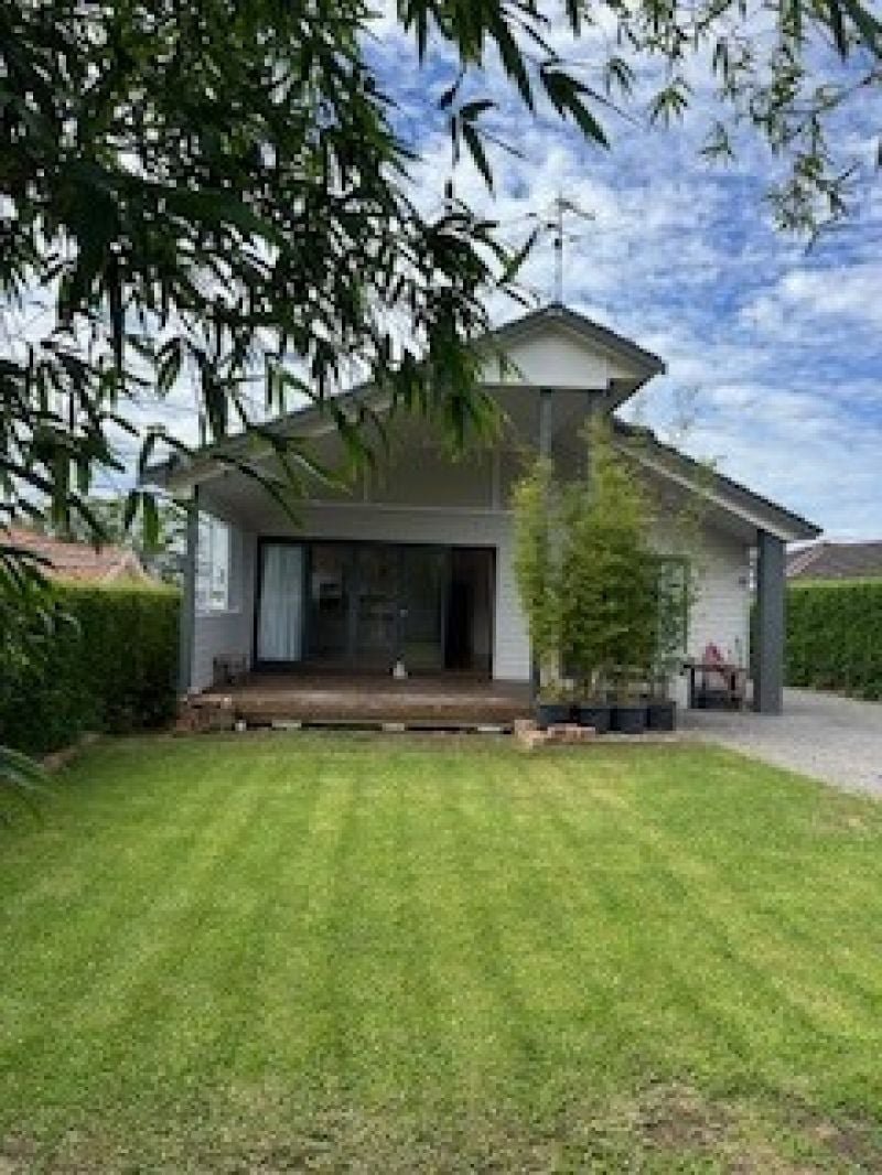 Photo - 10 Redman Avenue, Thirroul NSW 2515 - Image 6