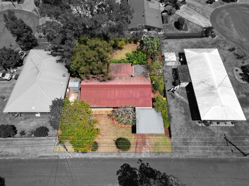 Photo - 10 Regent Street, Darling Heights QLD 4350 - Image 2