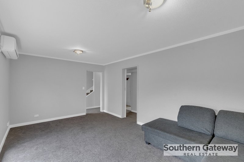 Photo - 10 Reilly Street, Orelia WA 6167 - Image 4