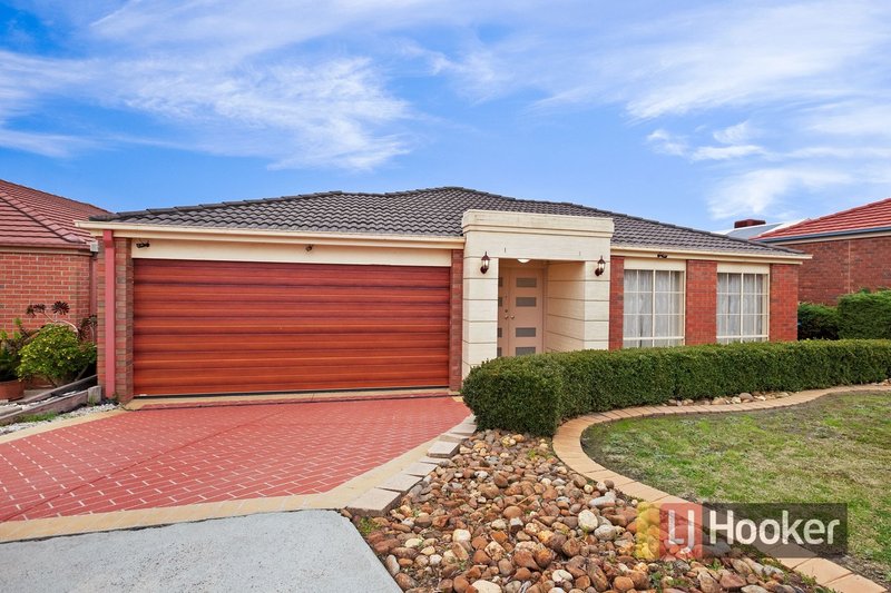 10 Rendell Place, Hampton Park VIC 3976