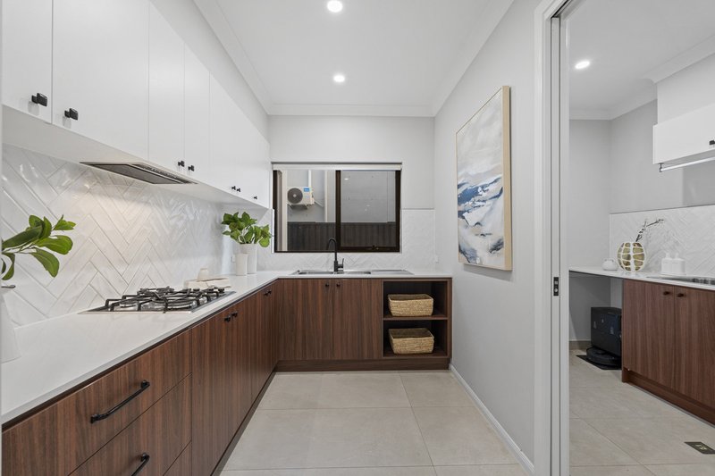 Photo - 10 Renniks Street, Sunnybank QLD 4109 - Image 9