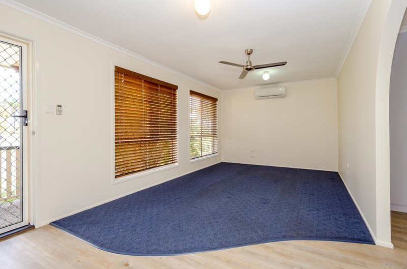 Photo - 10 Resolute Street, Clinton QLD 4680 - Image 6