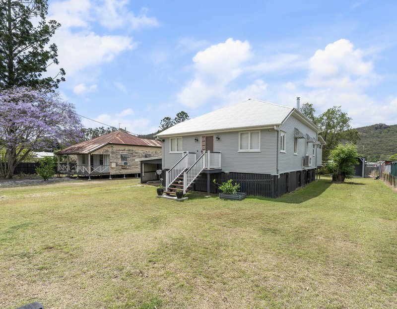 10 Richard Street, Esk QLD 4312