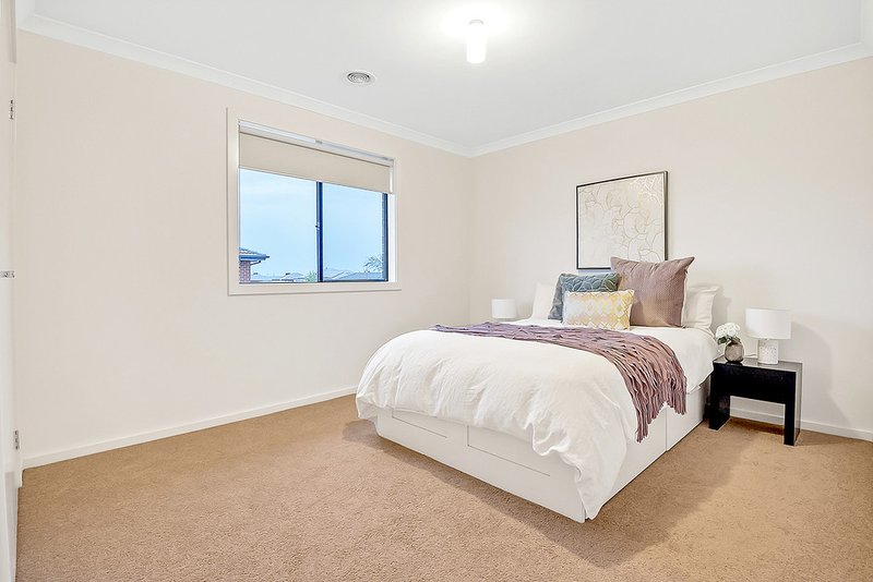 Photo - 10 River Rose Street, Greenvale VIC 3059 - Image 14