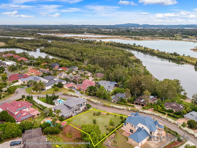 Photo - 10 River Vista Crescent, Murrumba Downs QLD 4503 - Image 2