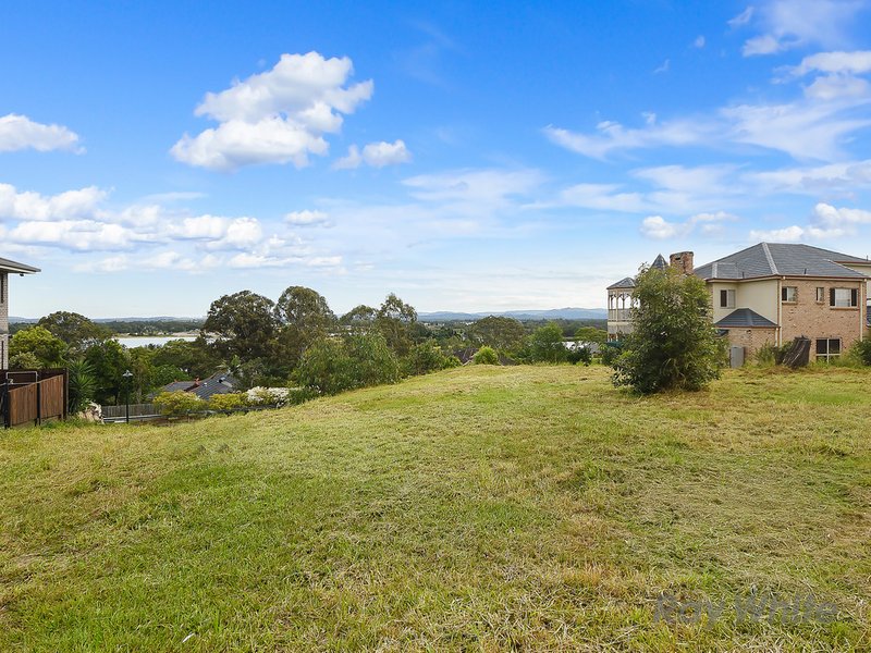 Photo - 10 River Vista Crescent, Murrumba Downs QLD 4503 - Image 7