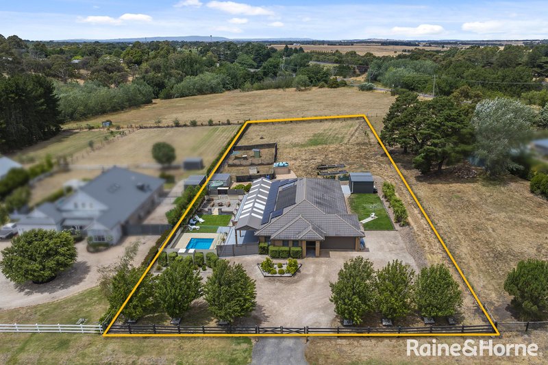 Photo - 10 Rivergum Road, Riddells Creek VIC 3431 - Image 3