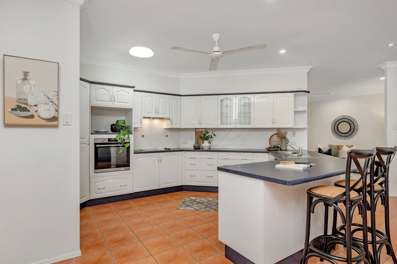 Photo - 10 Riviera Circuit, Kirwan QLD 4817 - Image 3