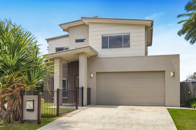 Photo - 10 Riviera Court, Windaroo QLD 4207 - Image 1