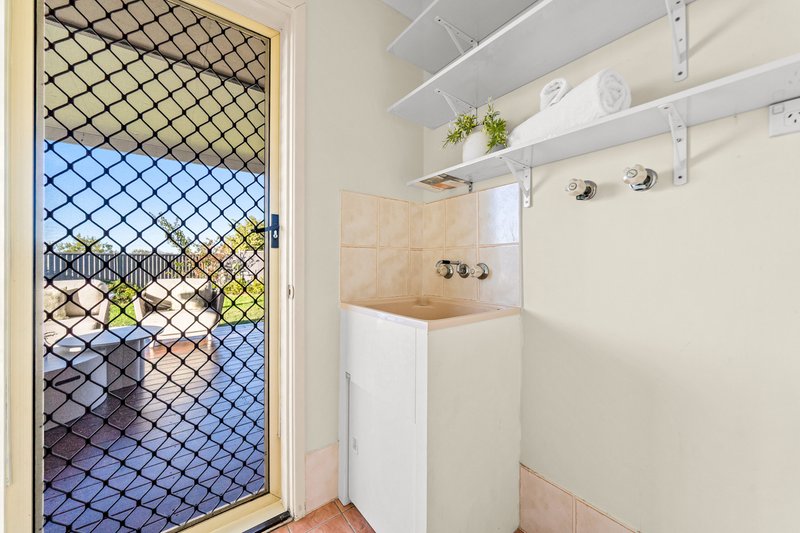 Photo - 10 Robinson Crescent, Runcorn QLD 4113 - Image 15