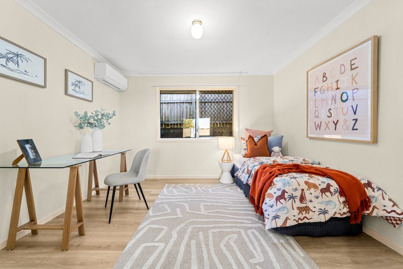Photo - 10 Robinson Crescent, Runcorn QLD 4113 - Image 16