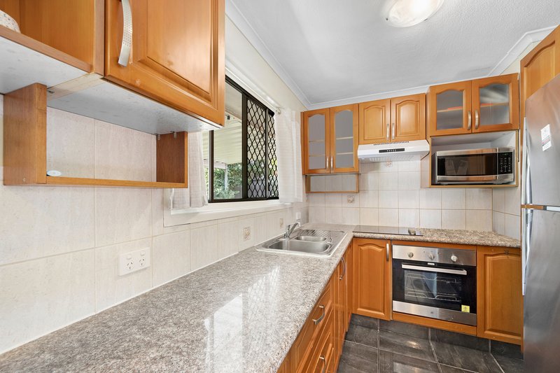 Photo - 10 Rogers Avenue, Beenleigh QLD 4207 - Image 3