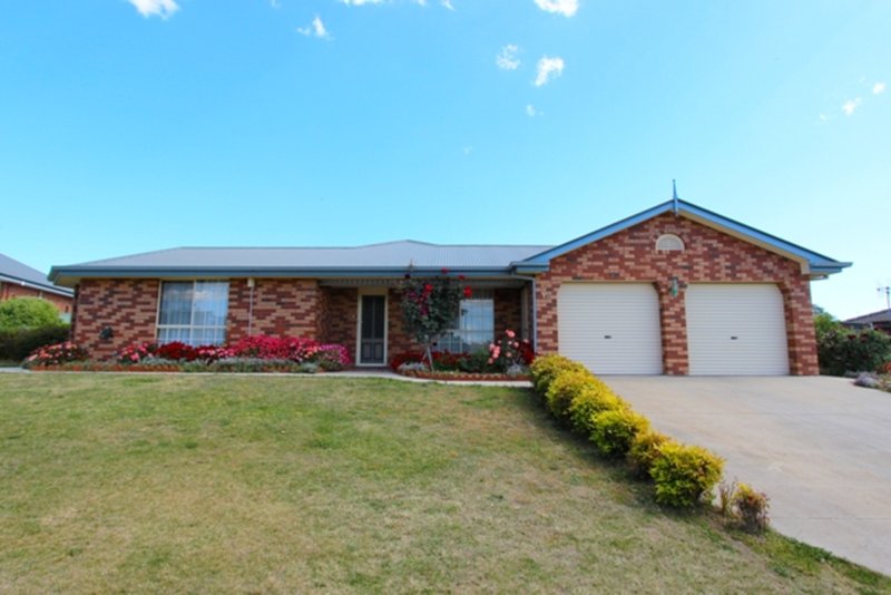 10 Rosemont Avenue, Kelso NSW 2795