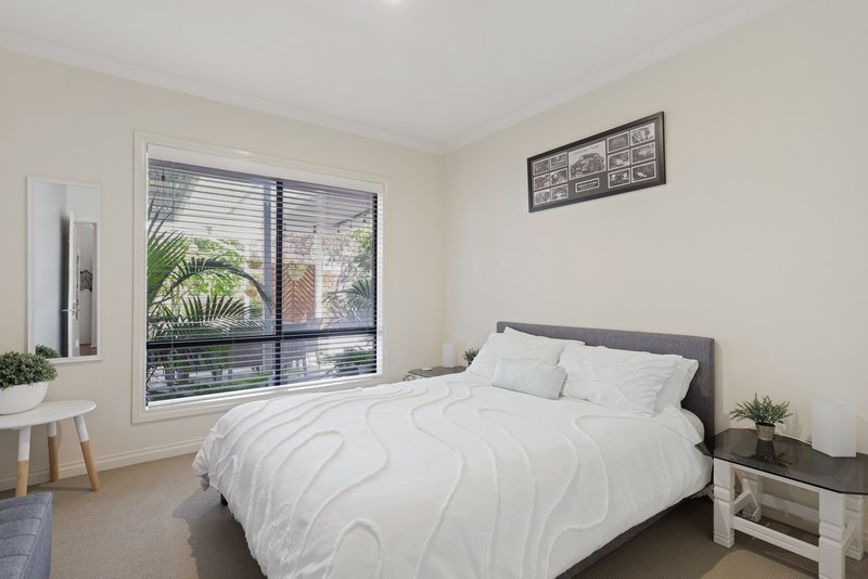 Photo - 10 Rosewall Court, Wimbledon Heights VIC 3922 - Image 14