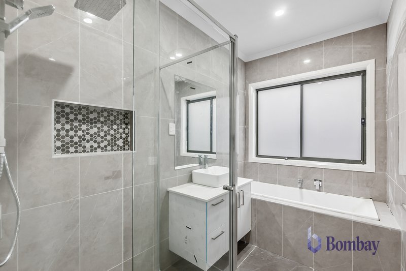 Photo - 10 Rotie Street, Wollert VIC 3750 - Image 9