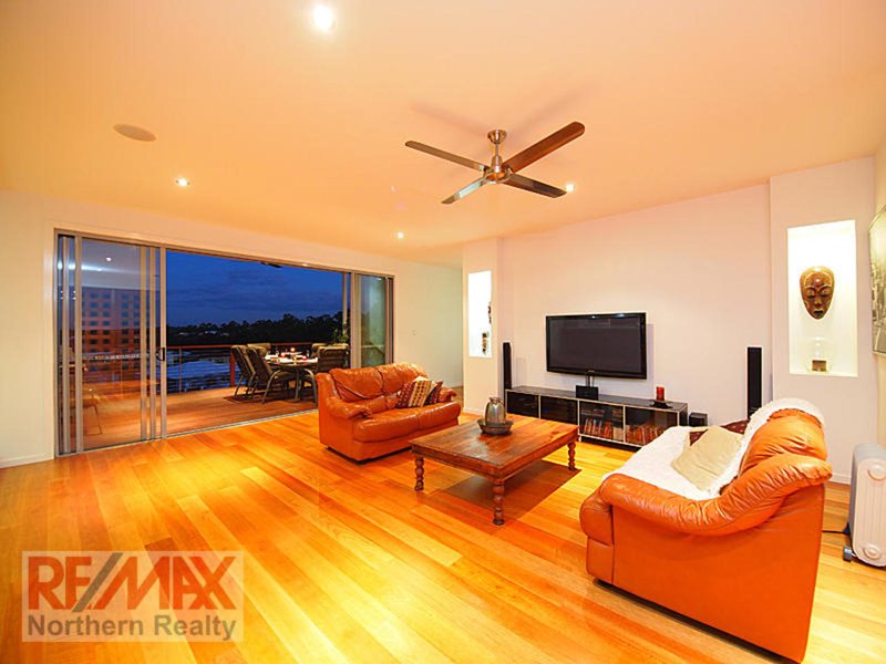 Photo - 10 Roundelay Court, Eatons Hill QLD 4037 - Image 10