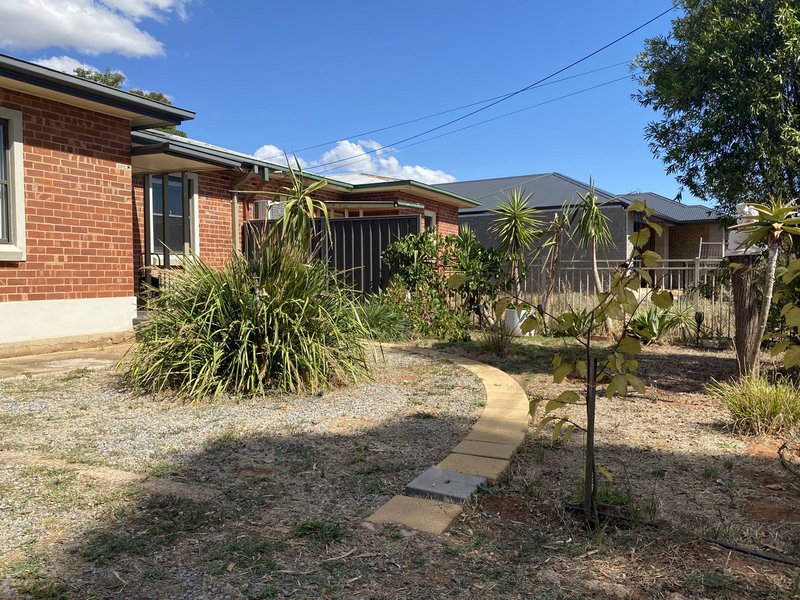 Photo - 10 Rowe Street, Davoren Park SA 5113 - Image 4