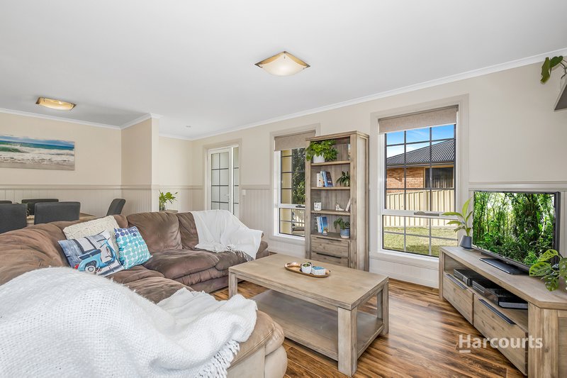 Photo - 10 Rowena Court, Devonport TAS 7310 - Image 6