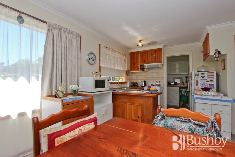 Photo - 10 Rowland Crescent, Summerhill TAS 7250 - Image 7