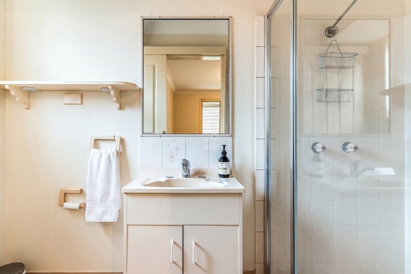 Photo - 10 Rubiton Street, Wollongbar NSW 2477 - Image 4