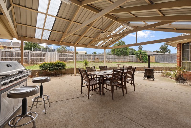 Photo - 10 Ruddick Place, Darley VIC 3340 - Image 20