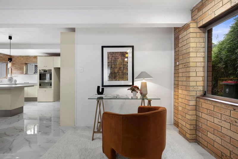 Photo - 10 Runic Street, Bardon QLD 4065 - Image 15