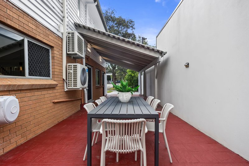 Photo - 10 Runic Street, Bardon QLD 4065 - Image 16