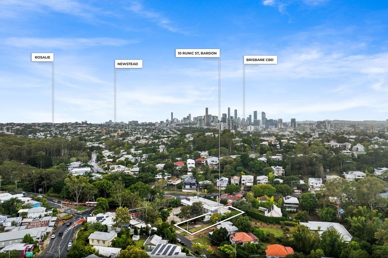 Photo - 10 Runic Street, Bardon QLD 4065 - Image 17