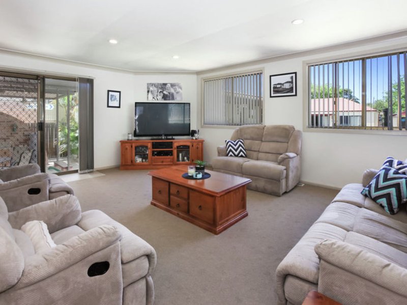 Photo - 10 Ruth Street, Merrylands NSW 2160 - Image 3