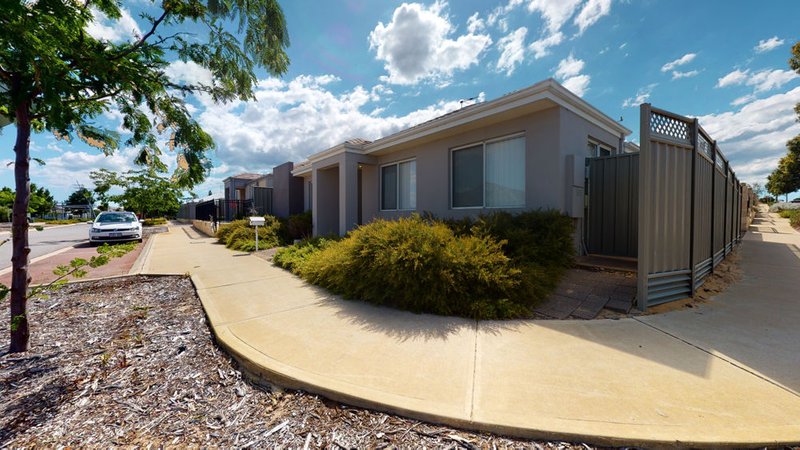 Photo - 10 Ryhill Crescent, Wellard WA 6170 - Image 15