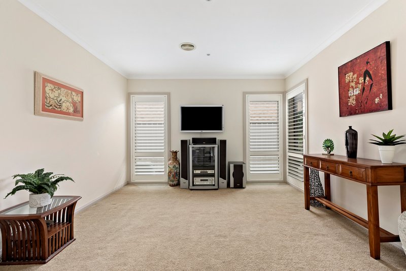 Photo - 10 Sahara Way, Fawkner VIC 3060 - Image 7