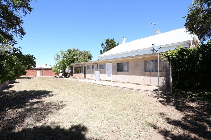 Photo - 10 Samuel Street, Maitland SA 5573 - Image 16