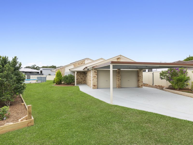 Photo - 10 Sanctuary Ct , Bongaree QLD 4507 - Image 26