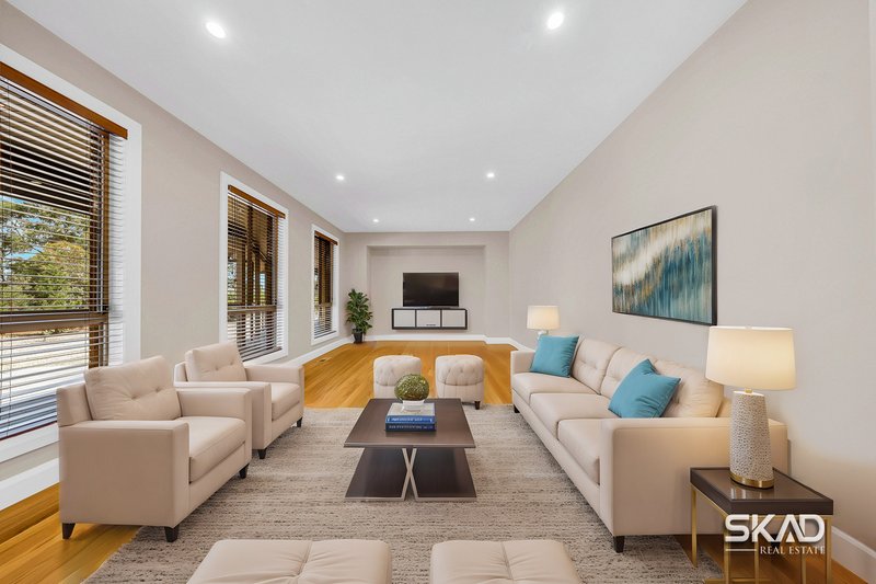 Photo - 10 Sanctuary Rise, Mickleham VIC 3064 - Image 3