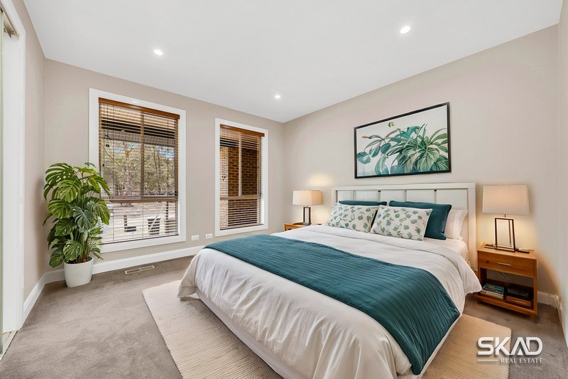 Photo - 10 Sanctuary Rise, Mickleham VIC 3064 - Image 13