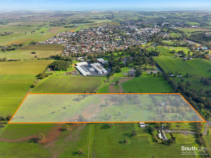 Photo - 10 Sand Road, Mclaren Vale SA 5171 - Image 2