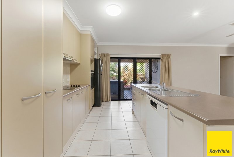 Photo - 10 Sandover Close, Bentley Park QLD 4869 - Image 3