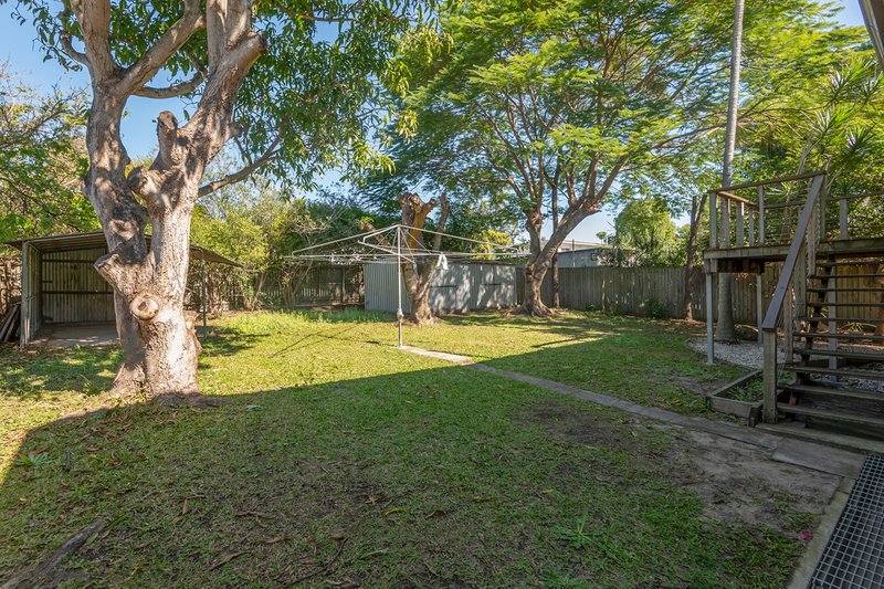 Photo - 10 Sandra Street, Kingston QLD 4114 - Image 9