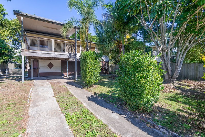 Photo - 10 Sandra Street, Kingston QLD 4114 - Image 11