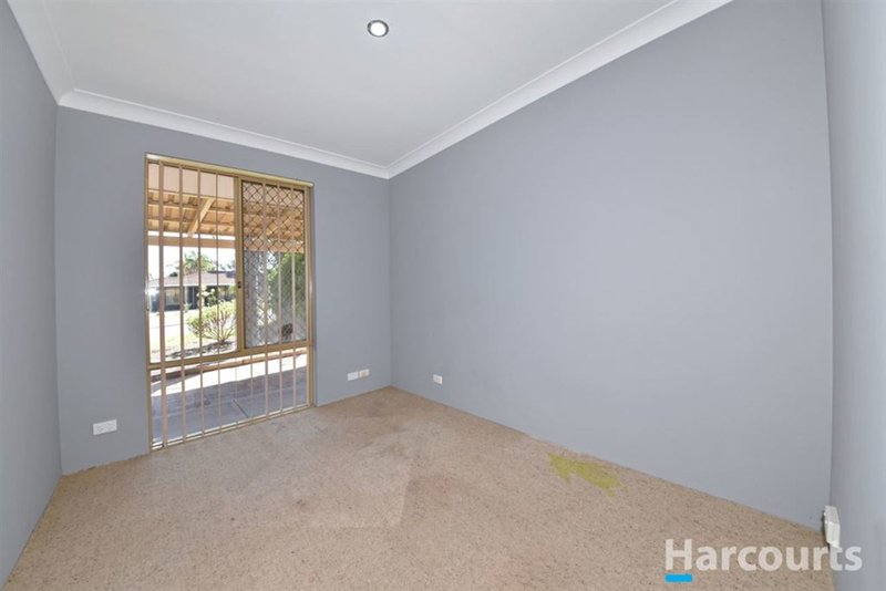 Photo - 10 Sapling Way, Hocking WA 6065 - Image 11