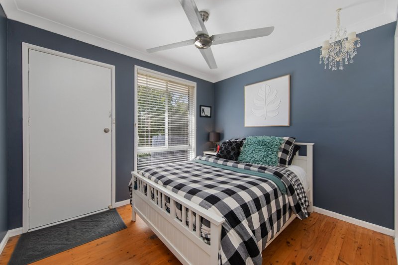 Photo - 10 Saturday Street, Tuggerawong NSW 2259 - Image 12