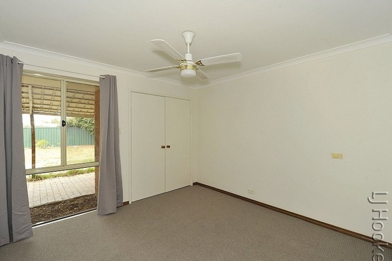 Photo - 10 Scarsdale Avenue, Coodanup WA 6210 - Image 7